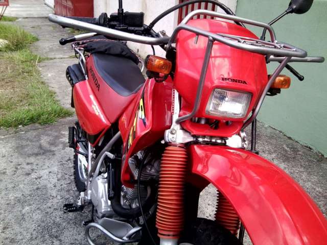 Honda ctx 200