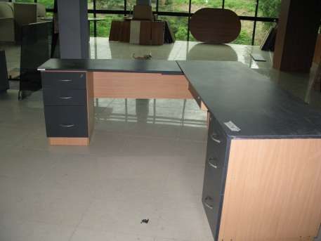 Rudyard Kipling un poco atributo Muebles usados de oficina en Montes de Oca - Muebles | 90870