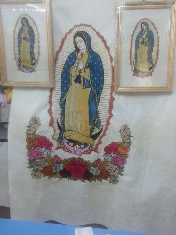 Virgen de guadalupe con rosas diseño artistico totalmente bordado 1 metro de altura
