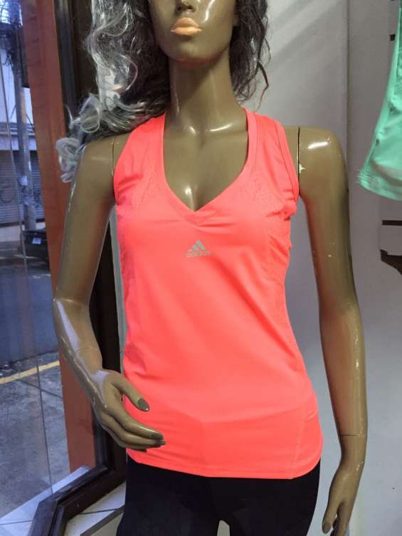 Venta de ropa deportiva para mujer en Heredia - Ropa y calzado